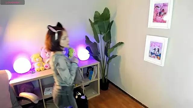 Explore our live girls sluts from our Custom and Multi clubs and checkout exclusive access to highly interactive content, such as shape, hair, titties, pussy type and many more.