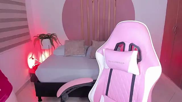 lexy_bitch_ from StripChat is Freechat