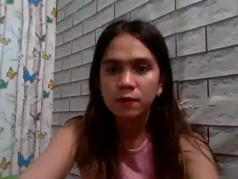 lexyyr17 from StripChat is Freechat