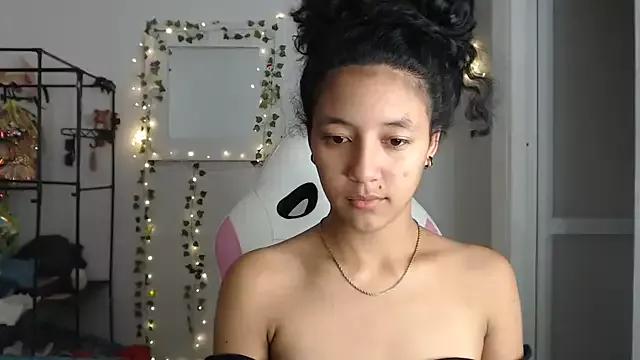 Ley_blus10 webcams show profile image 