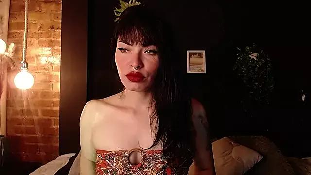 Explore our live girls sluts from our Custom and Multi clubs and checkout exclusive access to highly interactive content, such as shape, hair, titties, pussy type and many more.