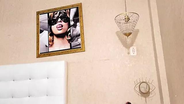 lialuam from StripChat