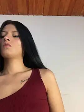 Explore our live girls sluts from our Custom and Multi clubs and checkout exclusive access to highly interactive content, such as shape, hair, titties, pussy type and many more.