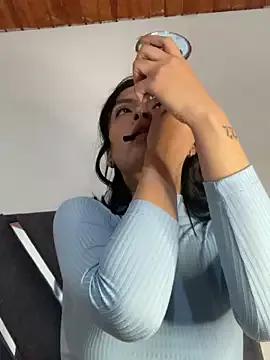 Explore our live girls sluts from our Custom and Multi clubs and checkout exclusive access to highly interactive content, such as shape, hair, titties, pussy type and many more.