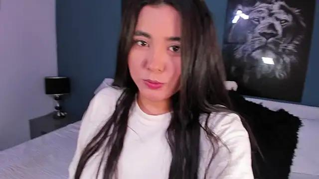 Explore our live girls sluts from our Custom and Multi clubs and checkout exclusive access to highly interactive content, such as shape, hair, titties, pussy type and many more.