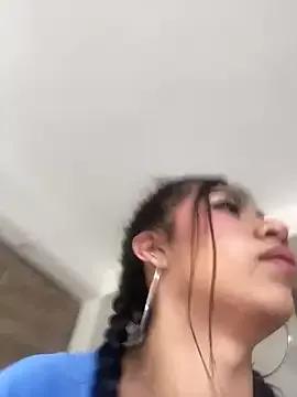 LiaSaenz27 webcams show profile image 