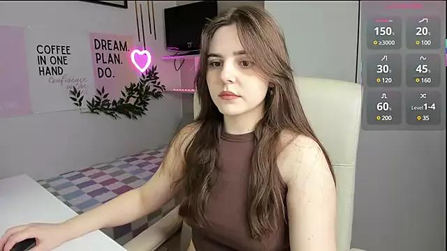 LiaWoow from StripChat is Freechat