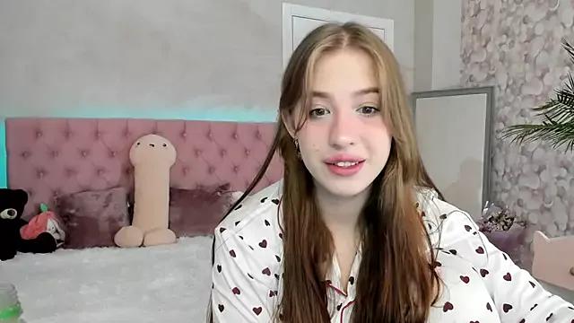 Explore our live girls sluts from our Custom and Multi clubs and checkout exclusive access to highly interactive content, such as shape, hair, titties, pussy type and many more.