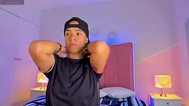 Liiam_smith_ from StripChat