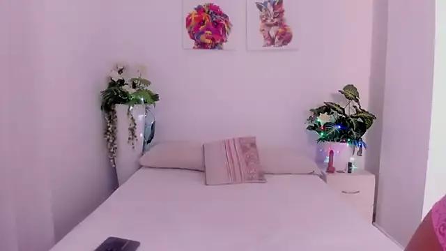 LiilithNova from StripChat