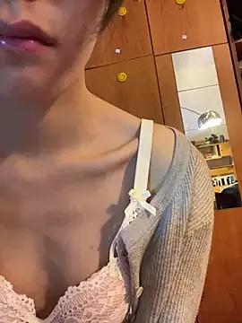 lijia125216 from StripChat
