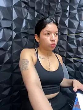 lil_charme from StripChat is Freechat