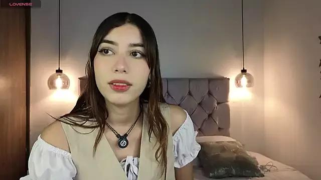 lila_min from StripChat is Freechat