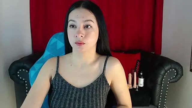 Lila_Pinky from StripChat