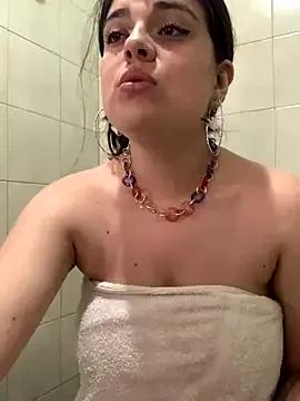Explore our live girls sluts from our Custom and Multi clubs and checkout exclusive access to highly interactive content, such as shape, hair, titties, pussy type and many more.