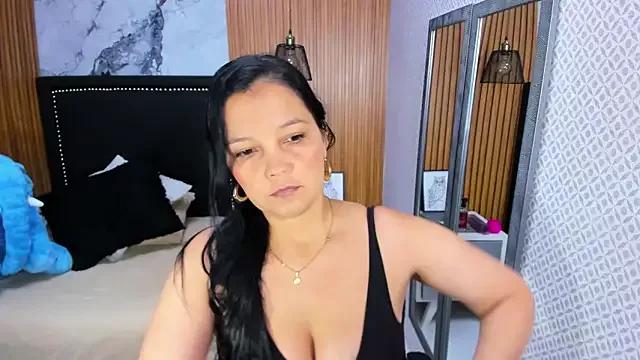 LILABALIX from StripChat is Freechat