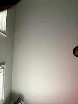 lilcubangoddess from StripChat is Freechat