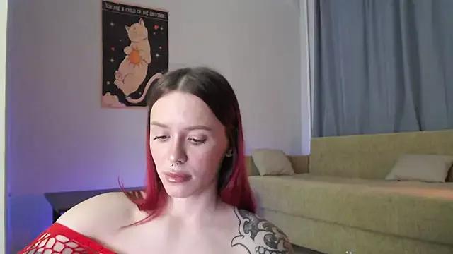 Lilhappiness_ from StripChat