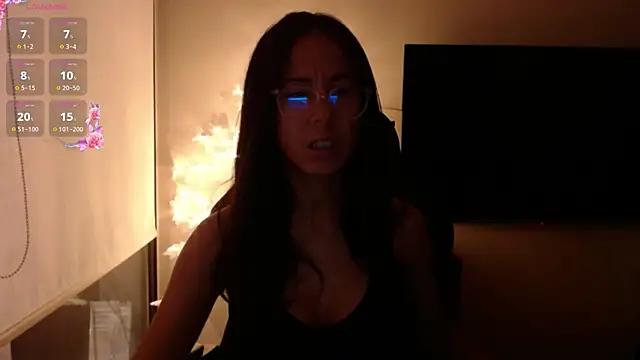 Lili_Cruz38 from StripChat