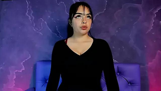 Explore our live girls sluts from our Custom and Multi clubs and checkout exclusive access to highly interactive content, such as shape, hair, titties, pussy type and many more.