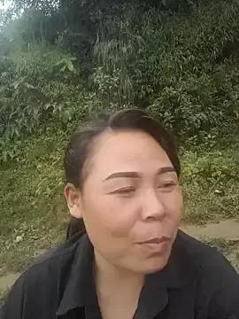 Lilian-n from StripChat is Freechat