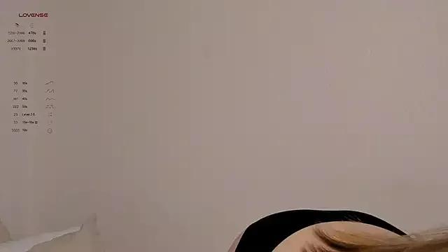 LilianHeart from StripChat