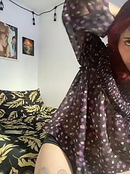 LiliJones_ from StripChat