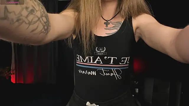 Explore our live girls sluts from our Custom and Multi clubs and checkout exclusive access to highly interactive content, such as shape, hair, titties, pussy type and many more.