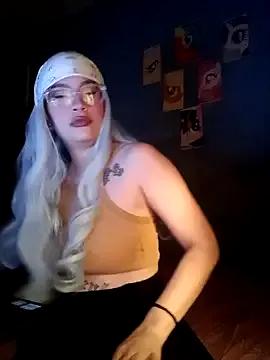 Lilith-Horny from StripChat is Freechat