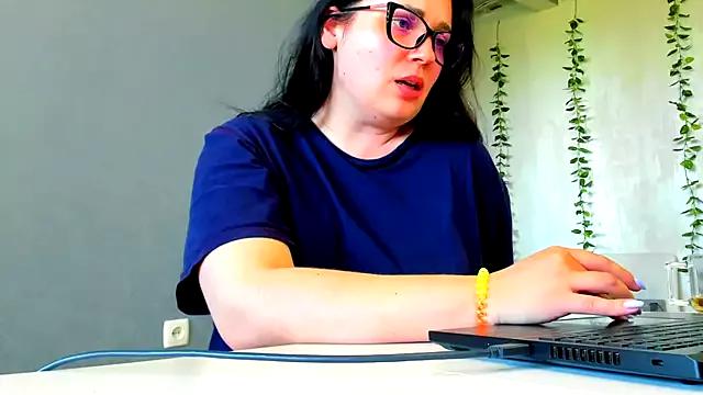 Lilith__Sex from StripChat is Freechat