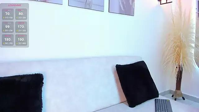 Lilith_grey_ from StripChat