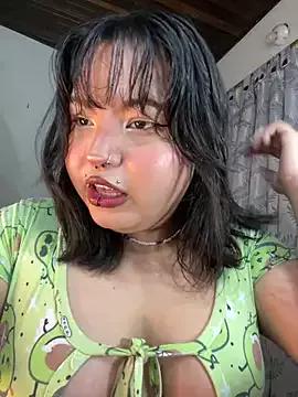 Explore our live girls sluts from our Custom and Multi clubs and checkout exclusive access to highly interactive content, such as shape, hair, titties, pussy type and many more.
