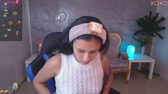 lilith_petit_sub from StripChat
