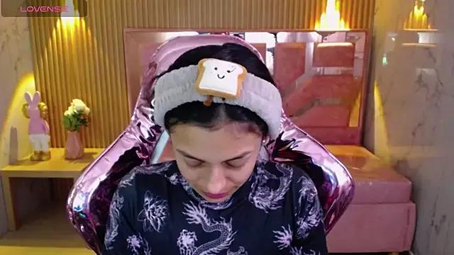 Lilith_petit_sub webcams show profile image 