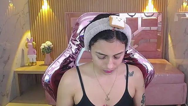 lilith_petit_sub from StripChat