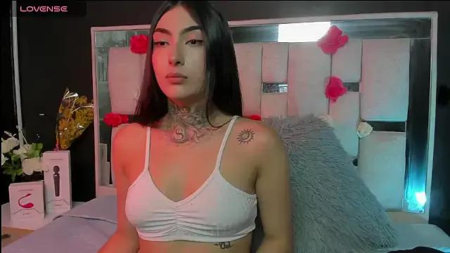 Lilith_Thompson from StripChat