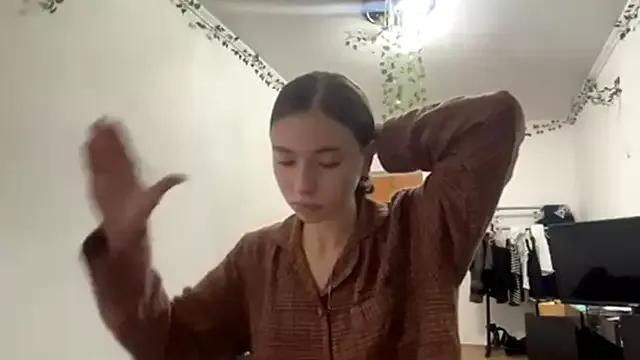 LilithFlamey from StripChat is Freechat