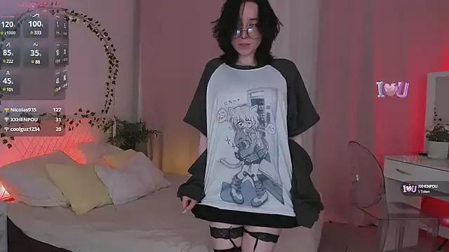 lilithlunna from StripChat