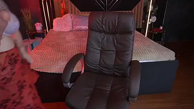 LiliyaMoon from StripChat