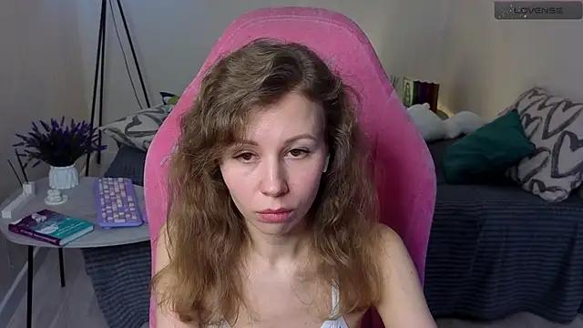 Explore our live girls sluts from our Custom and Multi clubs and checkout exclusive access to highly interactive content, such as shape, hair, titties, pussy type and many more.