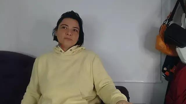 Lillebbw from StripChat