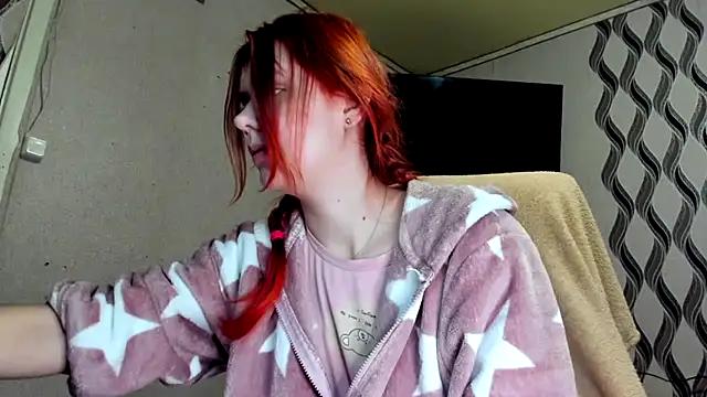 LilLolla from StripChat