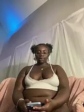 LillShayy from StripChat
