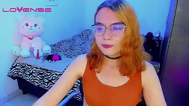 Explore our live girls sluts from our Custom and Multi clubs and checkout exclusive access to highly interactive content, such as shape, hair, titties, pussy type and many more.