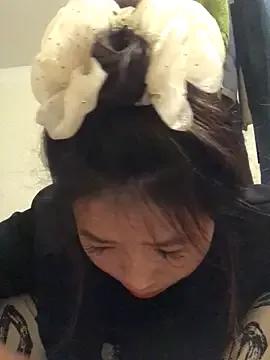 LiLy-0477 from StripChat