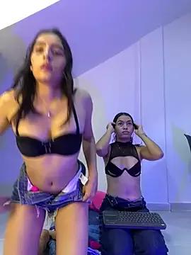 Explore our live girls sluts from our Custom and Multi clubs and checkout exclusive access to highly interactive content, such as shape, hair, titties, pussy type and many more.