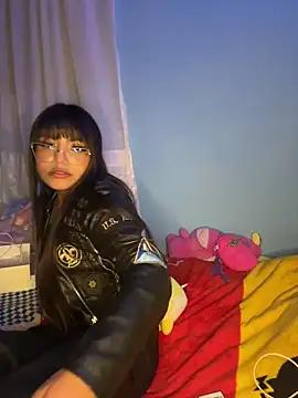 Lily_candy_X from StripChat