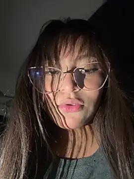 Lily_candy_X from StripChat