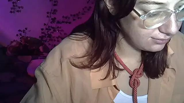 Explore our live girls sluts from our Custom and Multi clubs and checkout exclusive access to highly interactive content, such as shape, hair, titties, pussy type and many more.