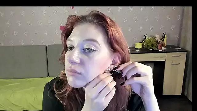Lily_Ember from StripChat